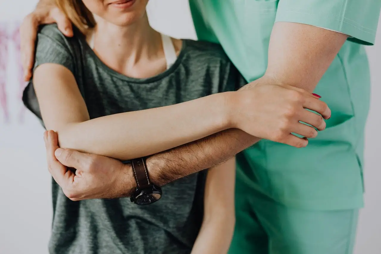 Physical therapy session at RNM Physical Therapy